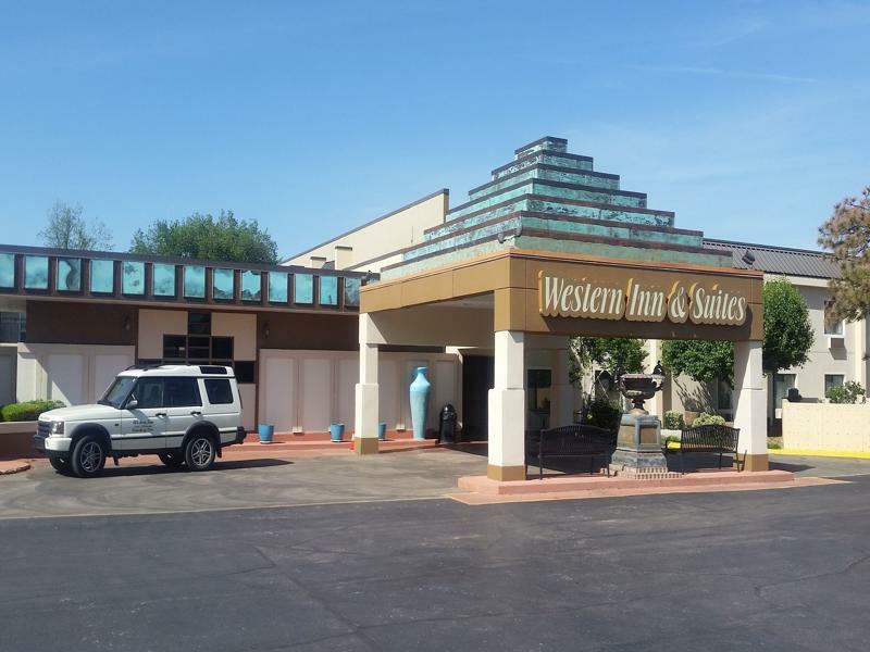 Western Inn And Suites Enid Exteriör bild